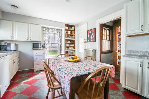 352 South Winooski Avenue Burlington VT 05401