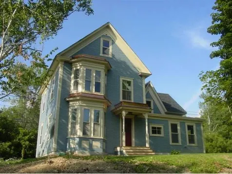 188 Mount Vernon Street Newport City VT 05855