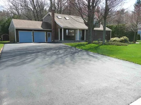 35 Conquest Circle Colchester VT 05446