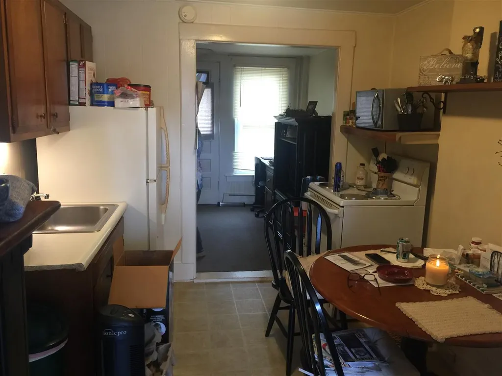 127 Main Street Colebrook NH 03576