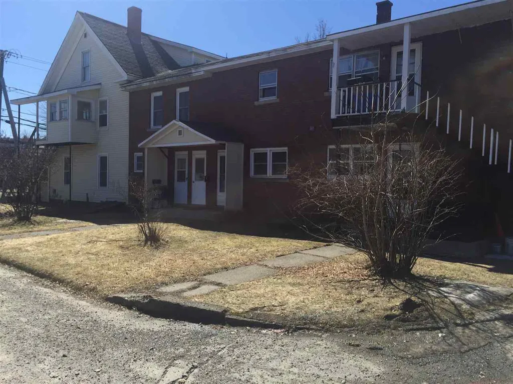 127 Main Street Colebrook NH 03576