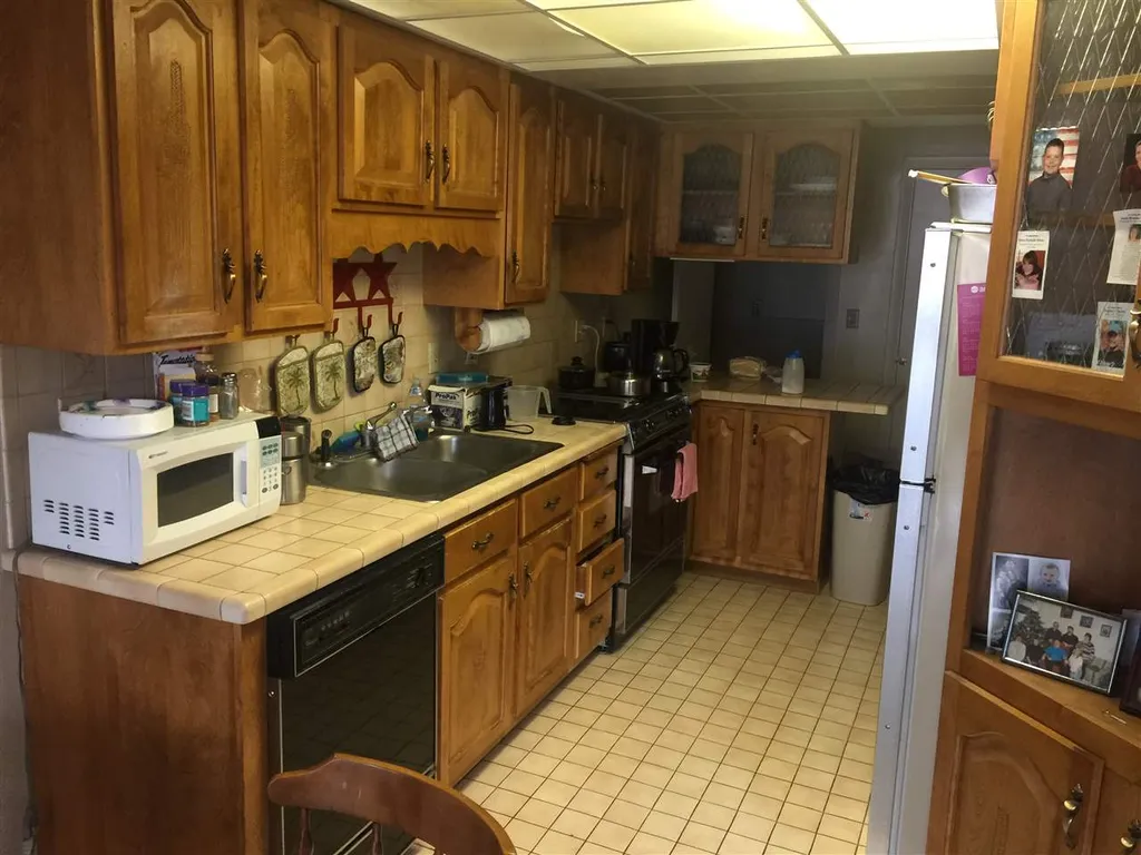 127 Main Street Colebrook NH 03576
