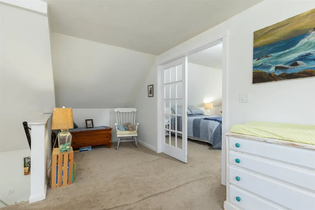 252 Exeter Road Hampton Falls NH 03844