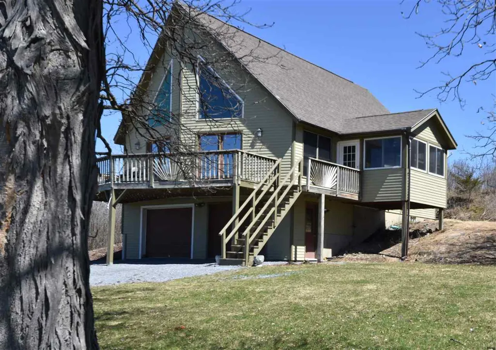 283 Round Barn Road Ferrisburgh VT 05456