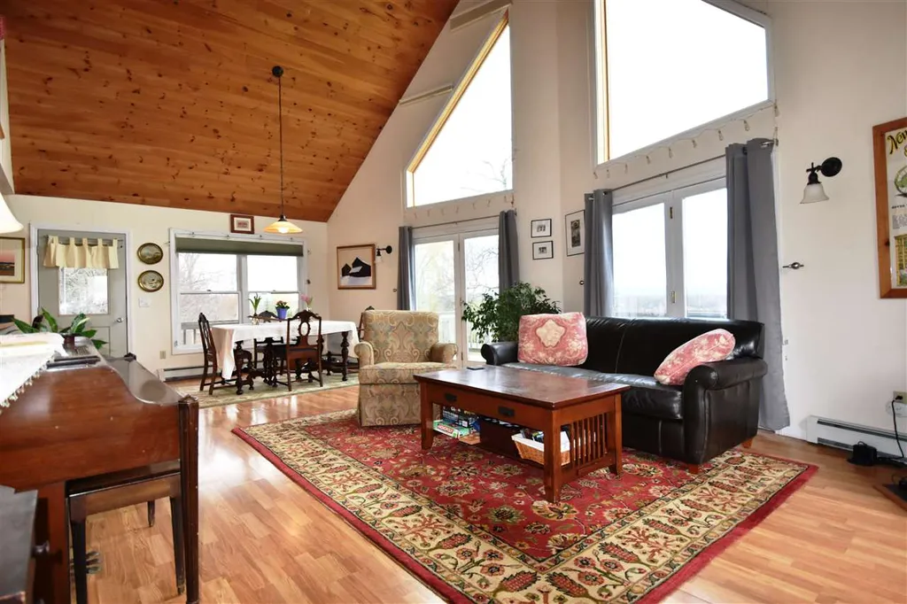 283 Round Barn Road Ferrisburgh VT 05456