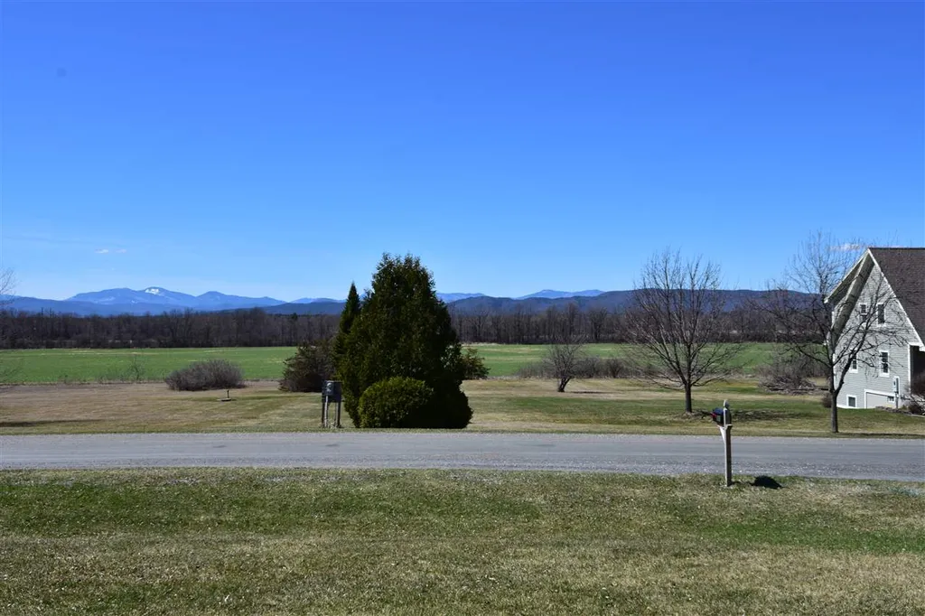 283 Round Barn Road Ferrisburgh VT 05456