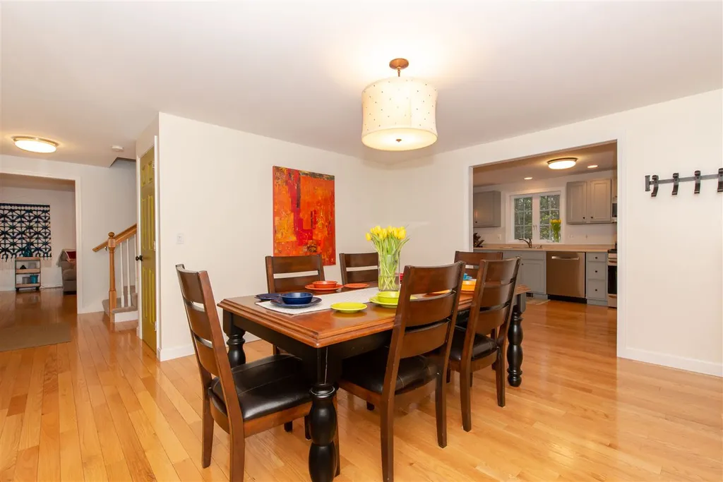 16 Woodland Road Dover NH 03820