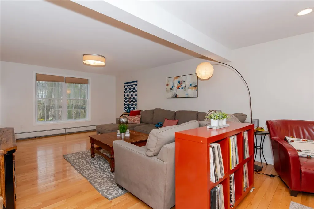 16 Woodland Road Dover NH 03820