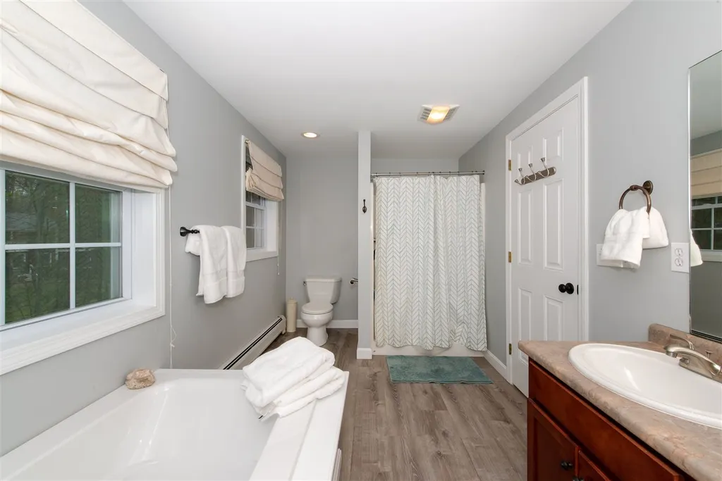 16 Woodland Road Dover NH 03820