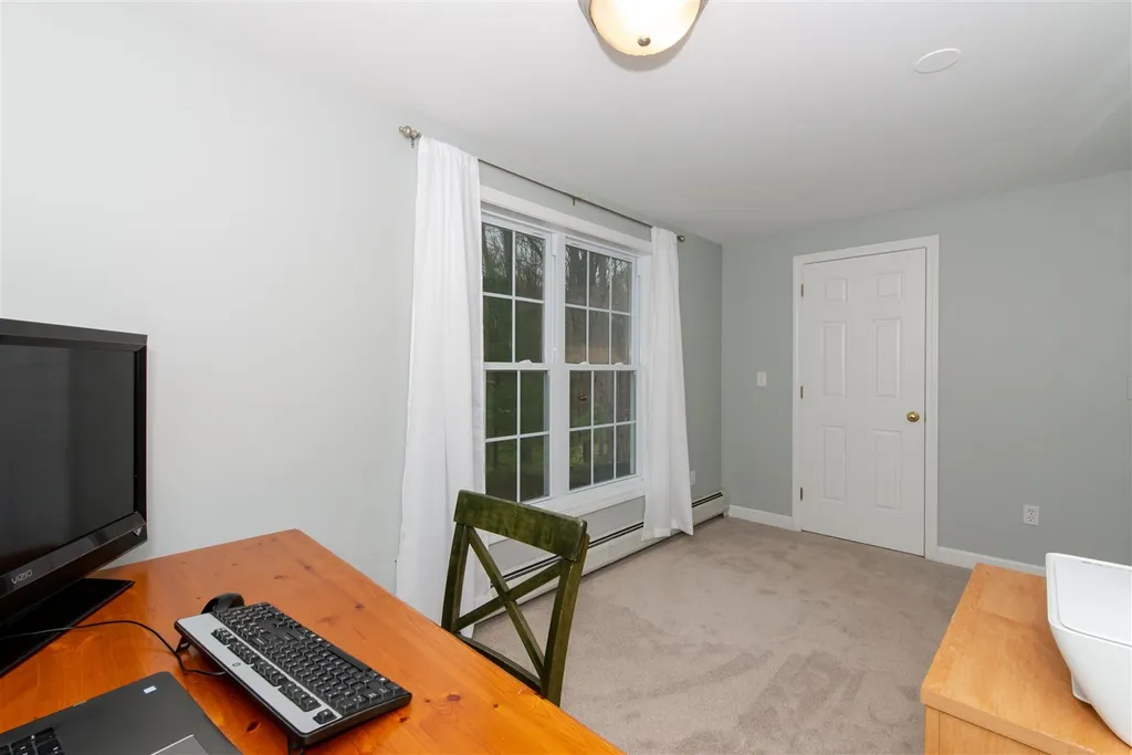 16 Woodland Road Dover NH 03820