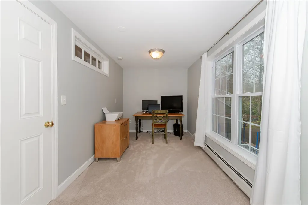 16 Woodland Road Dover NH 03820