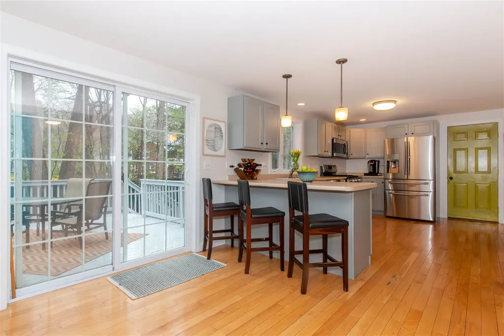 16 Woodland Road Dover NH 03820