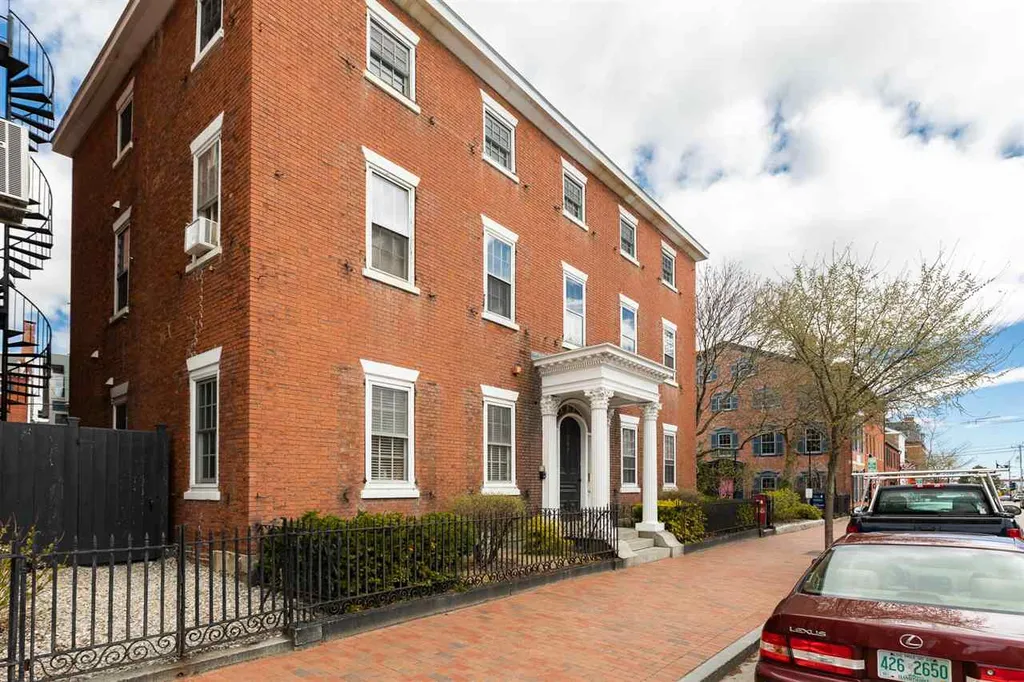 147 State Street Portsmouth NH 03801
