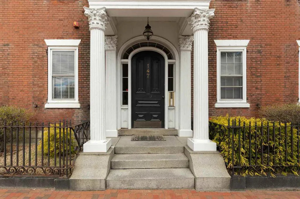 147 State Street Portsmouth NH 03801