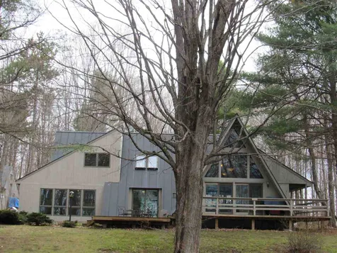 16 Cream Pot Road Hartland VT 05048