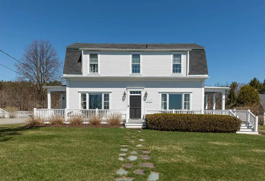 9 Atlantic Avenue North Hampton NH 03862