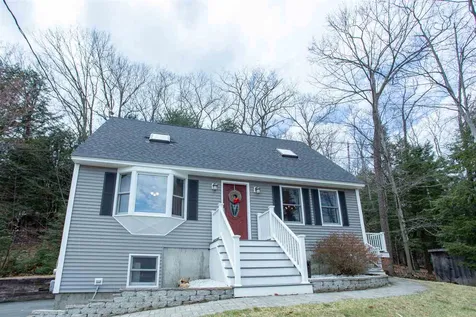 155 Irving Drive Weare NH 03281