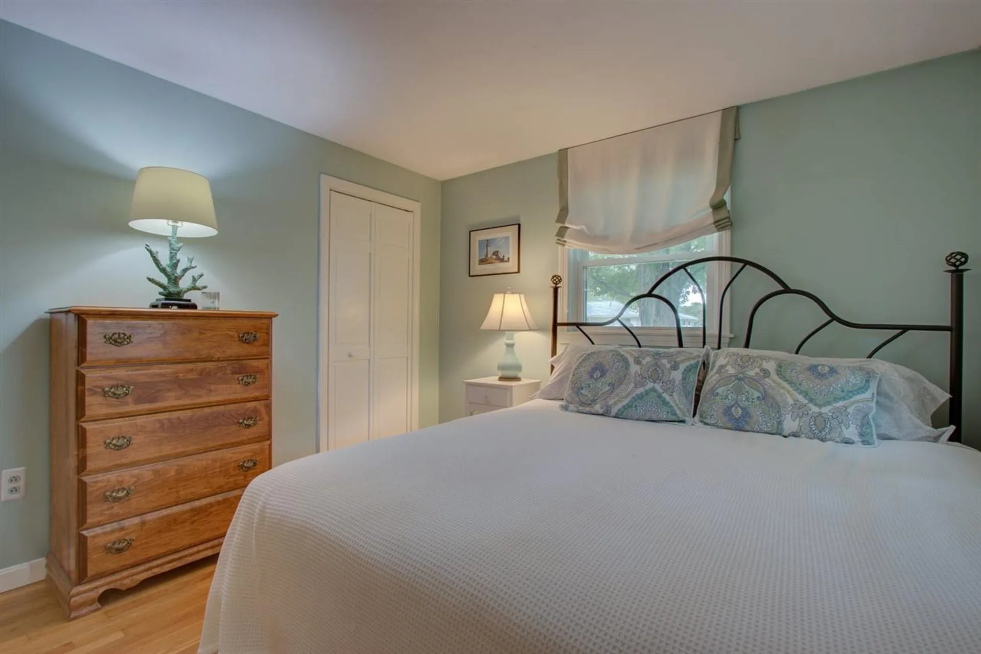 51 South Road North Hampton NH 03862