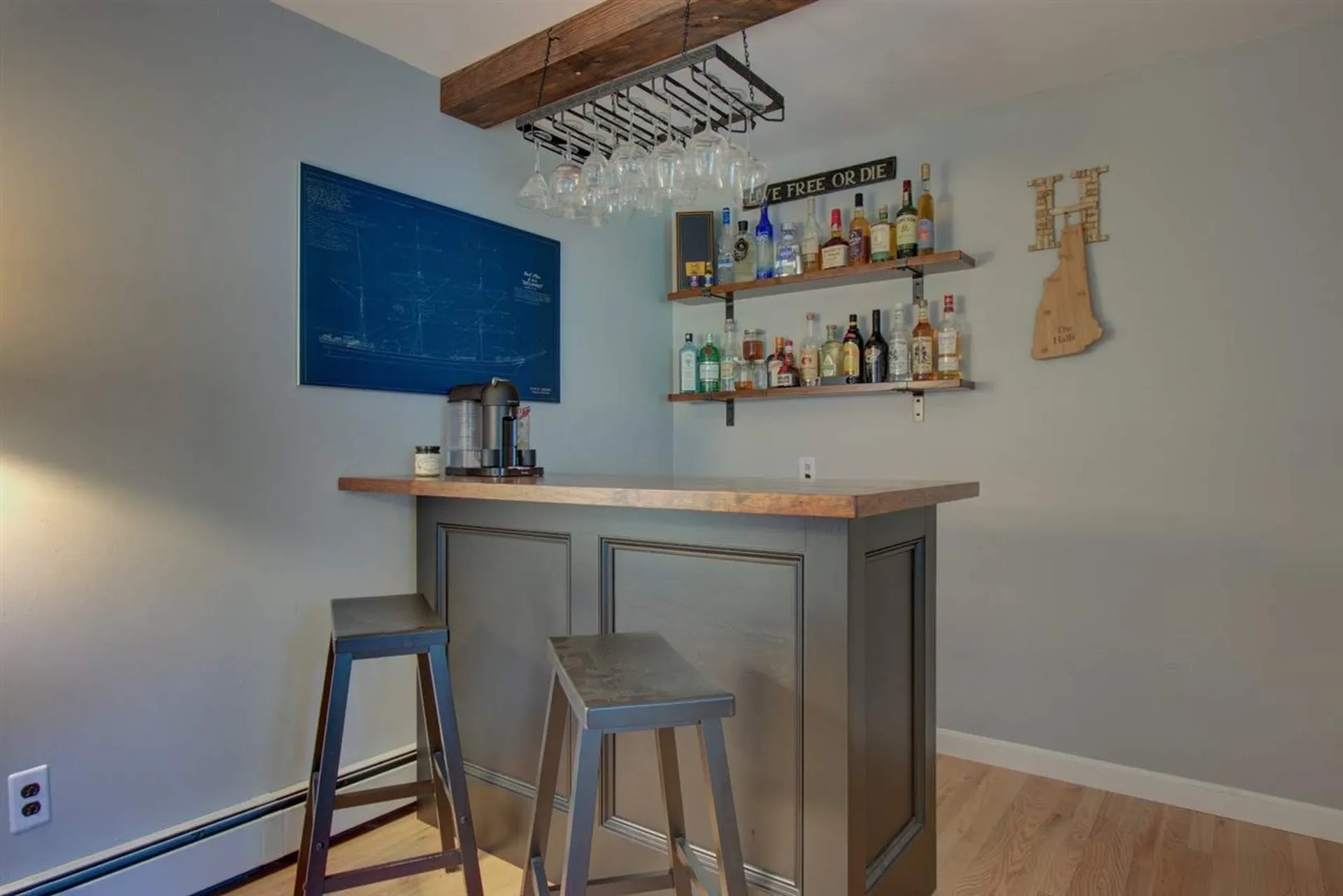 51 South Road North Hampton NH 03862