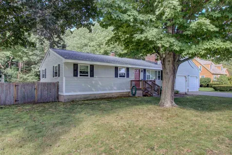 51 South Road North Hampton NH 03862