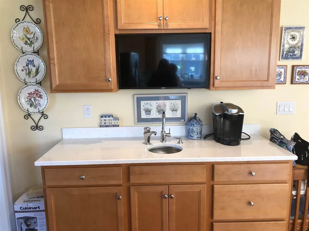 17 Sierra Hill Drive Dover NH 03820