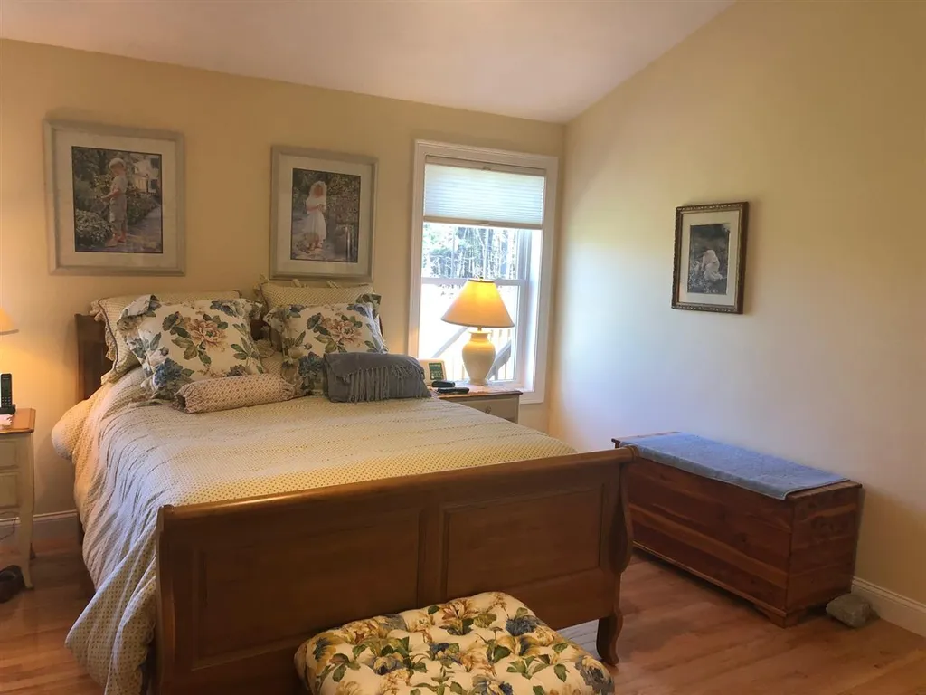 17 Sierra Hill Drive Dover NH 03820