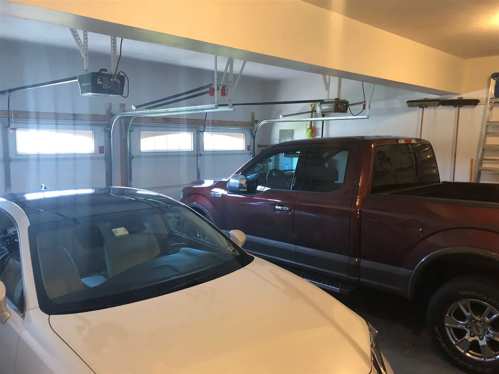 17 Sierra Hill Drive Dover NH 03820