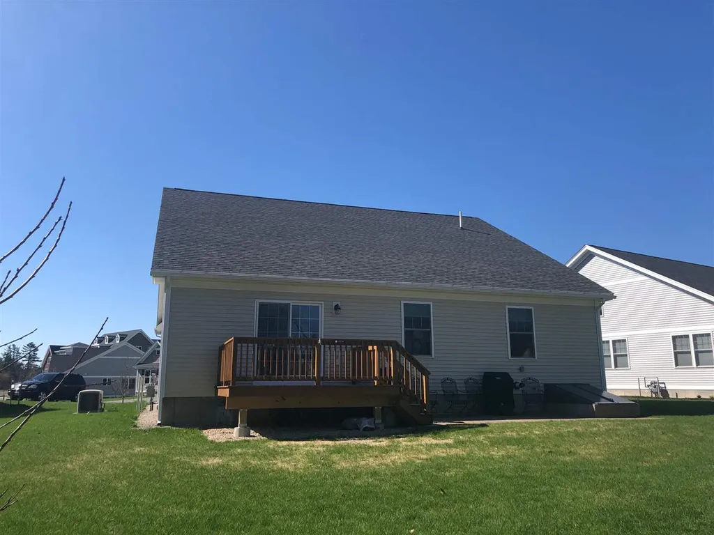 17 Sierra Hill Drive Dover NH 03820