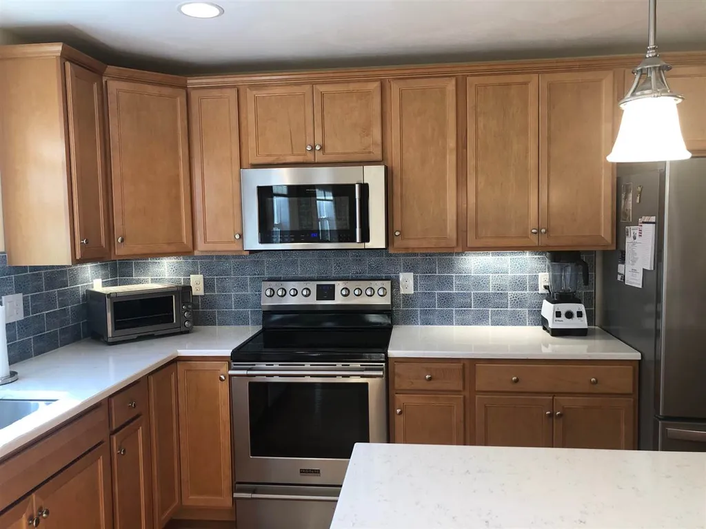17 Sierra Hill Drive Dover NH 03820