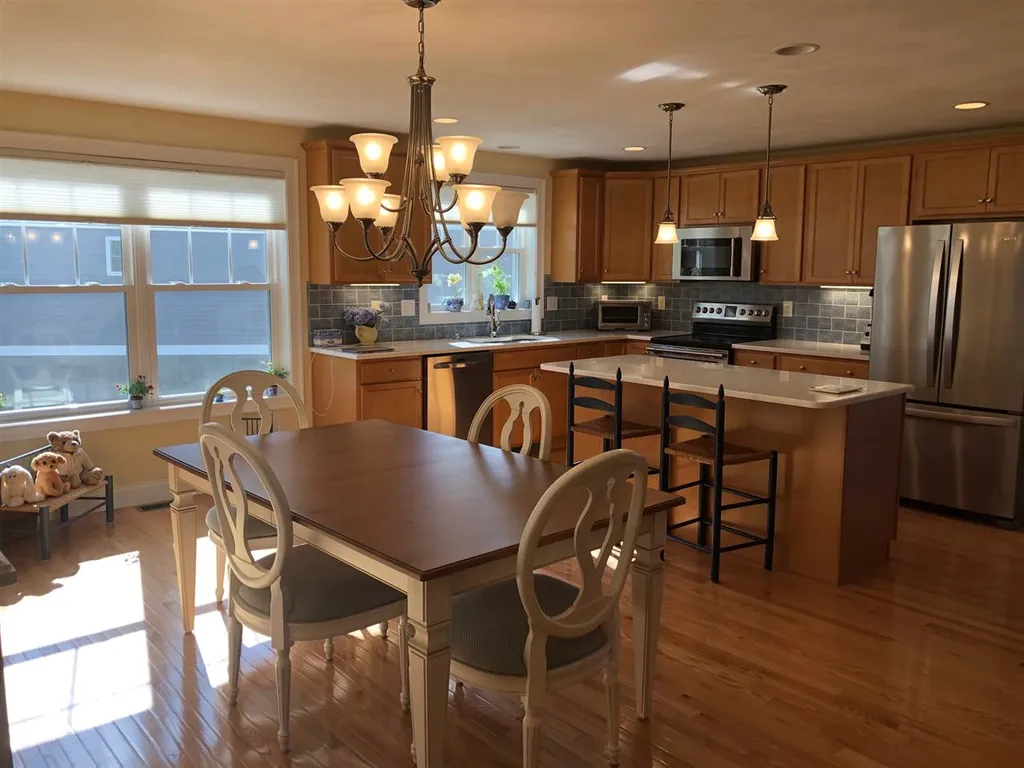 17 Sierra Hill Drive Dover NH 03820