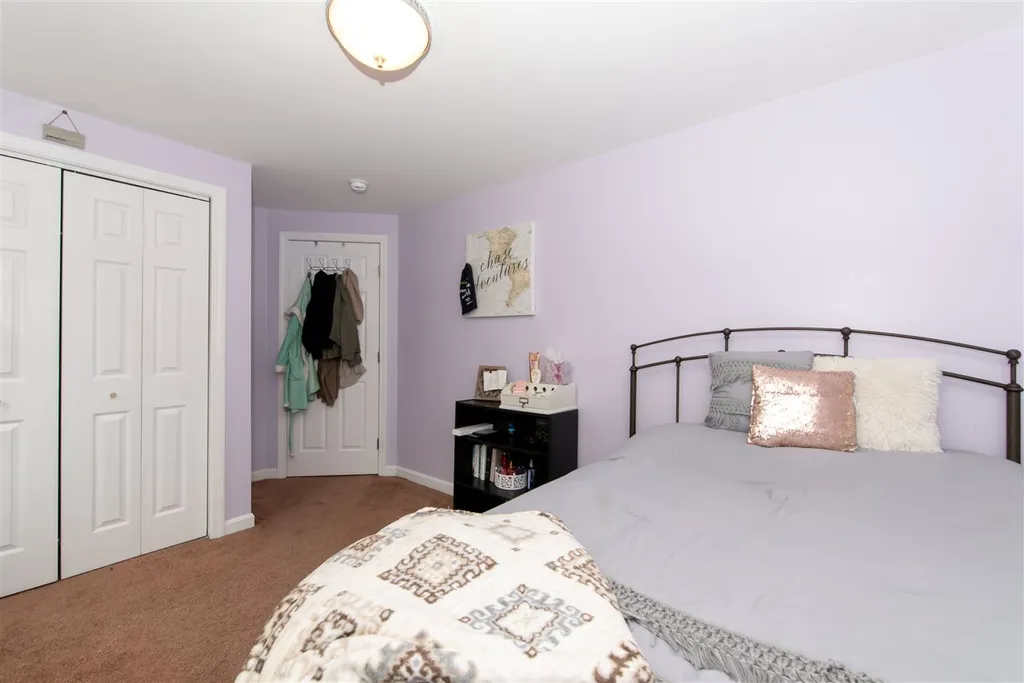 286 Oak Hill Road Barrington NH 03825