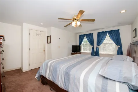 286 Oak Hill Road Barrington NH 03825