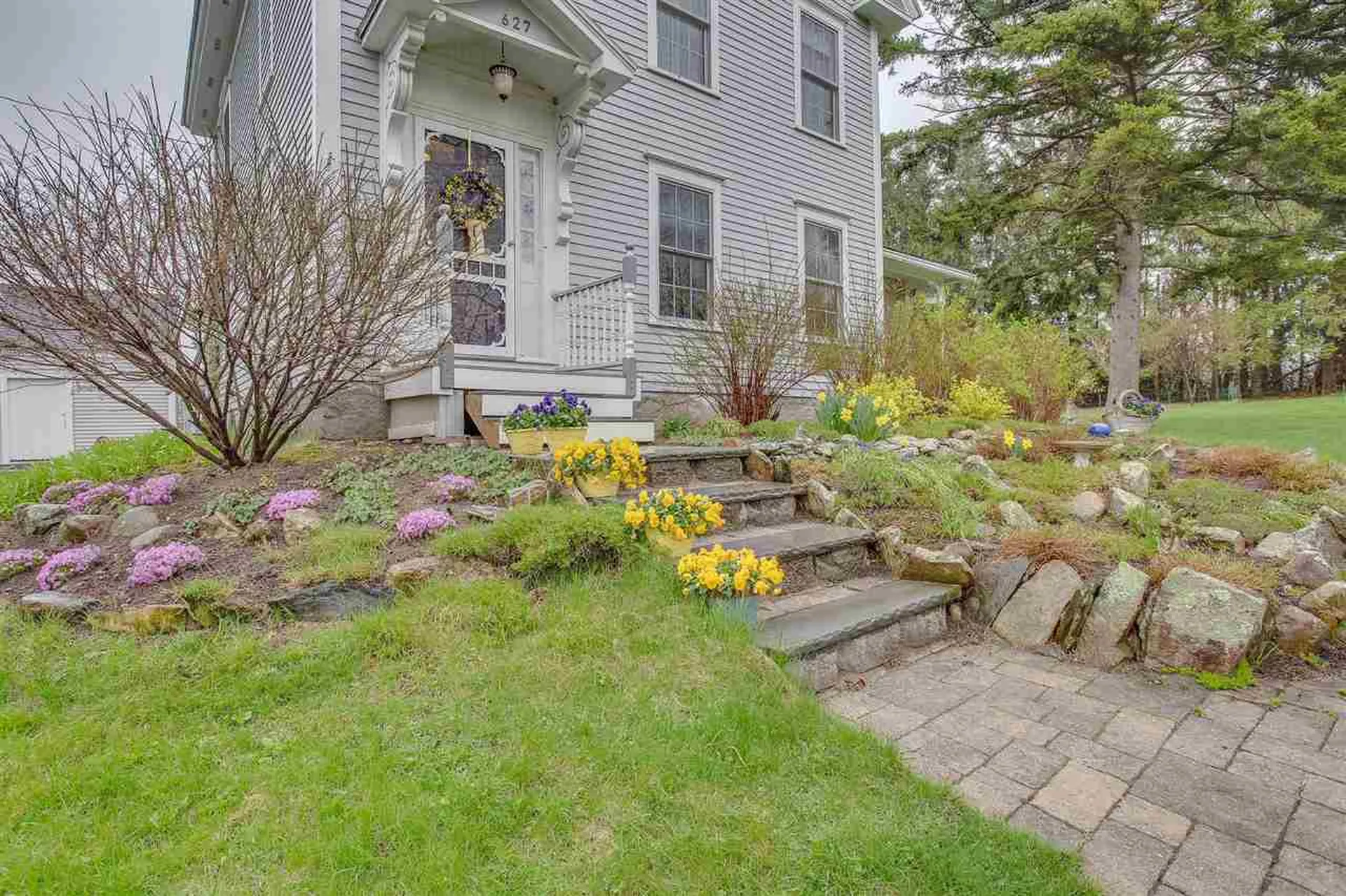 627 Haverhill Road Chester NH 03036