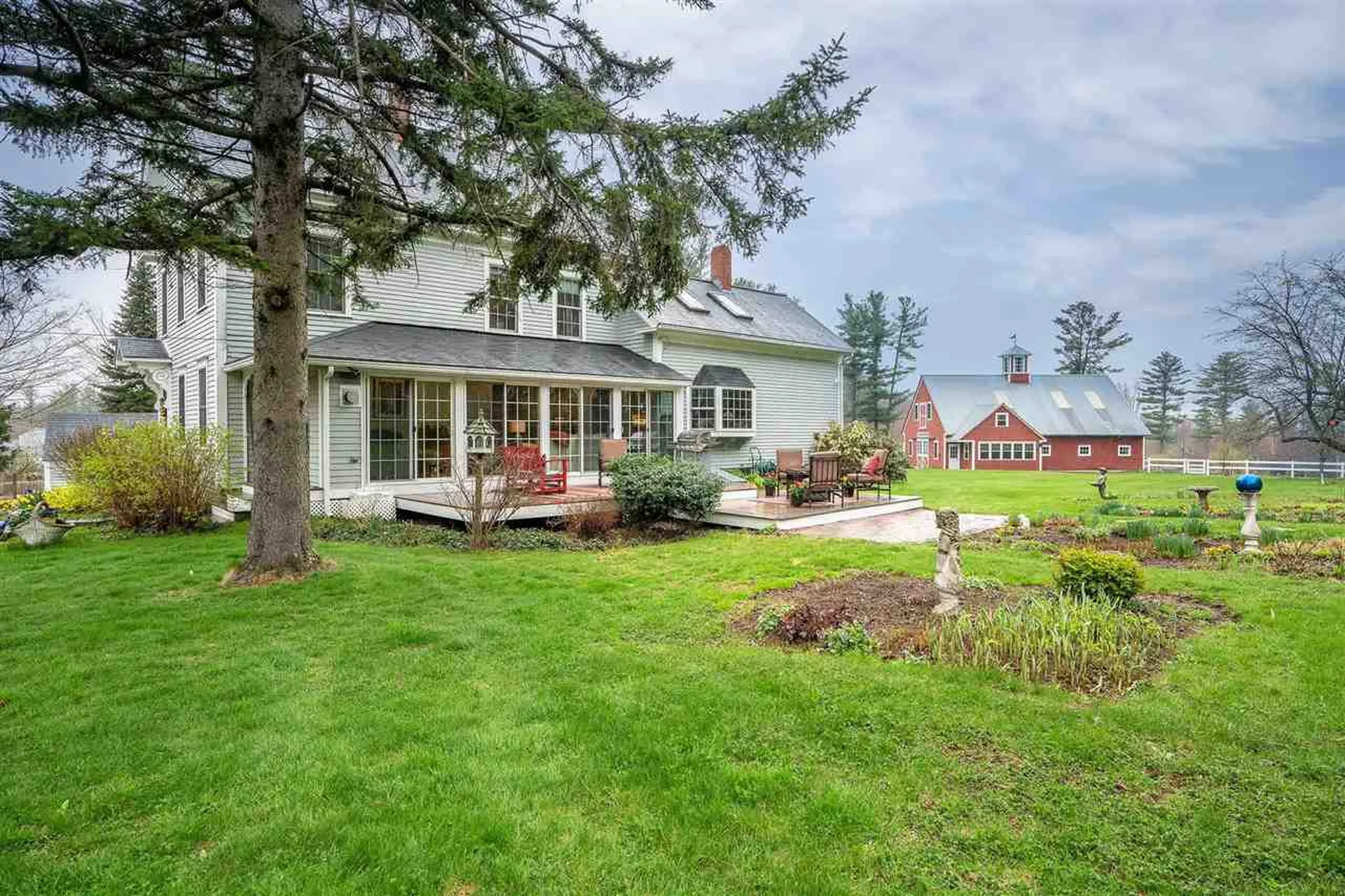 627 Haverhill Road Chester NH 03036
