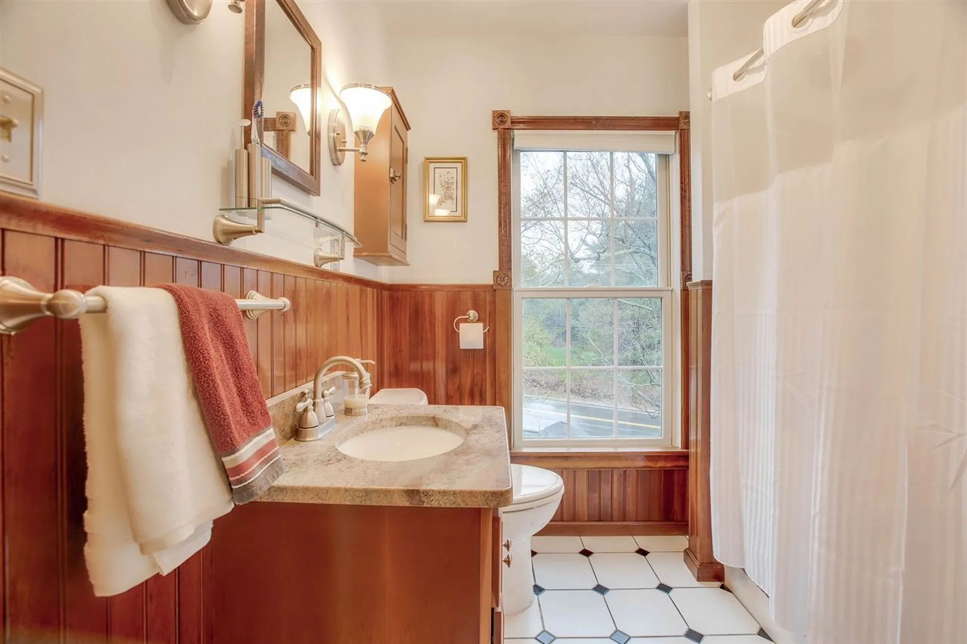 627 Haverhill Road Chester NH 03036