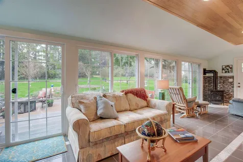627 Haverhill Road Chester NH 03036