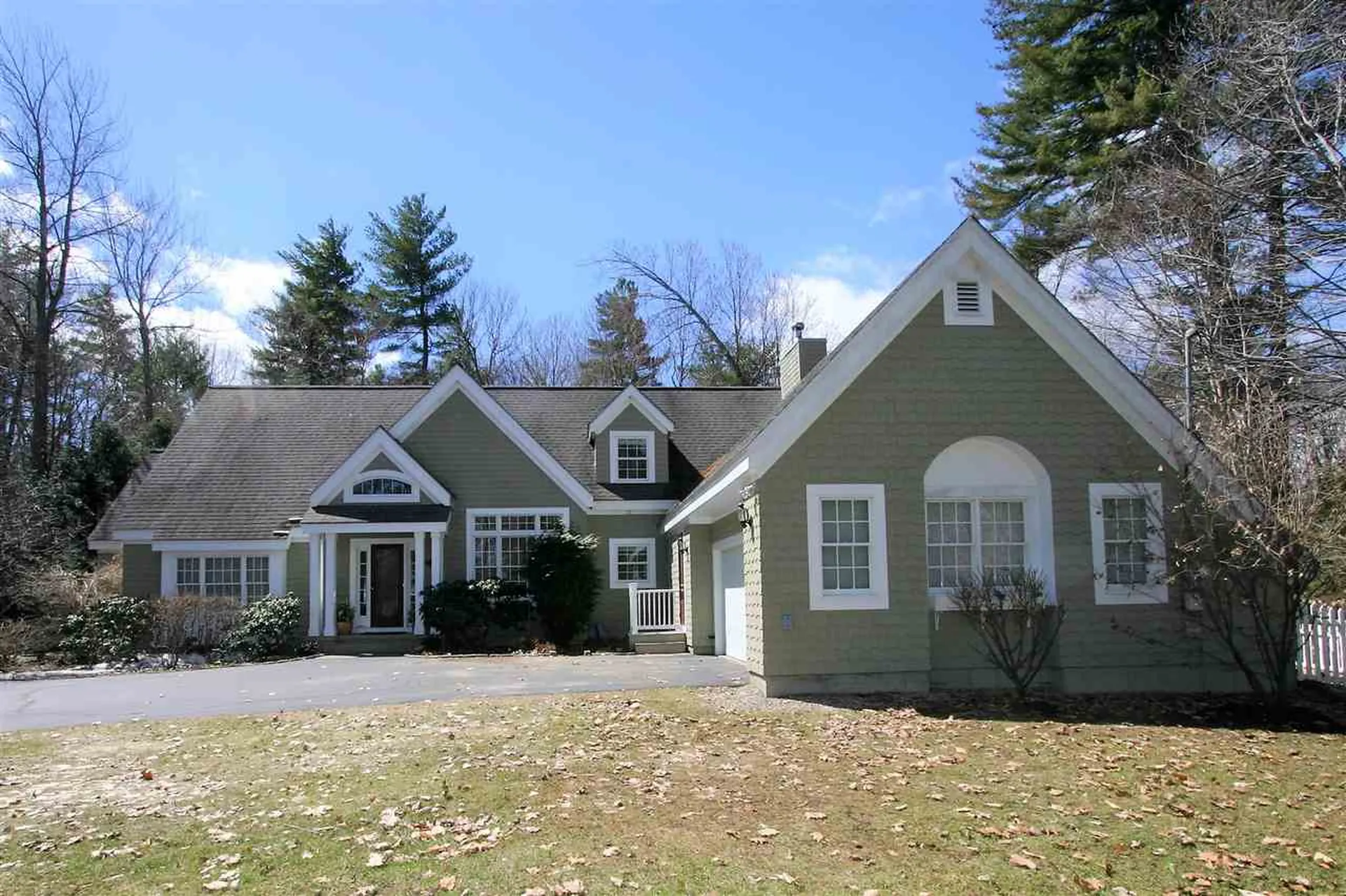 290 Forest Road Wolfeboro NH 03894