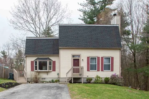 29 Wright Road Derry NH 03038