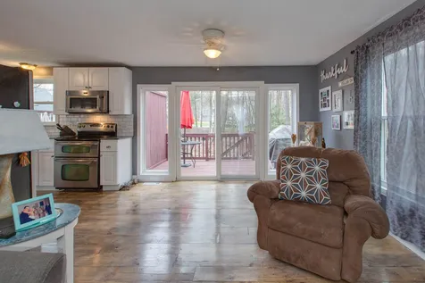 29 Wright Road Derry NH 03038