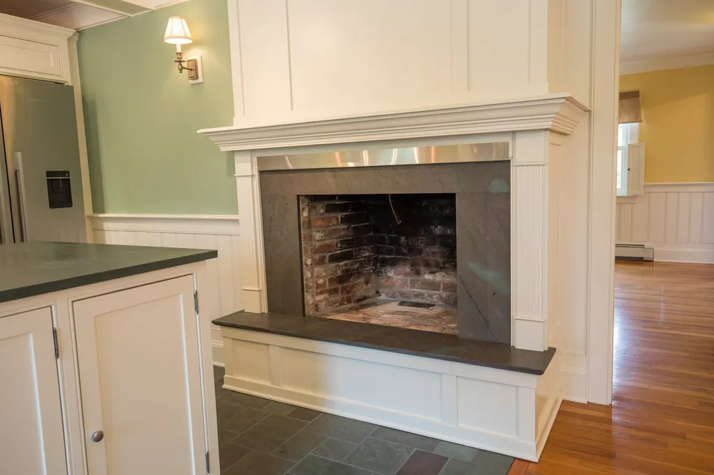 15 Towle Avenue Exeter NH 03833