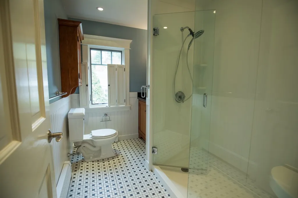 15 Towle Avenue Exeter NH 03833