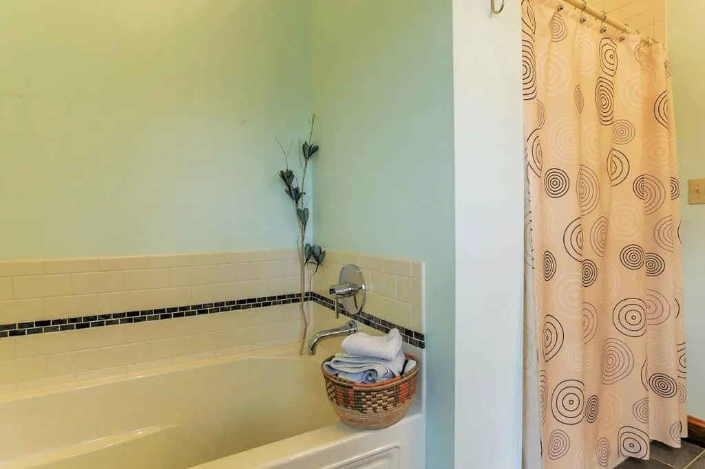 71 Young Street South Berwick ME 03908