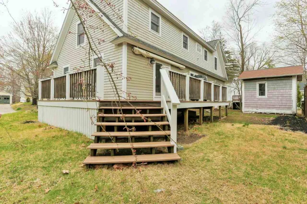 71 Young Street South Berwick ME 03908