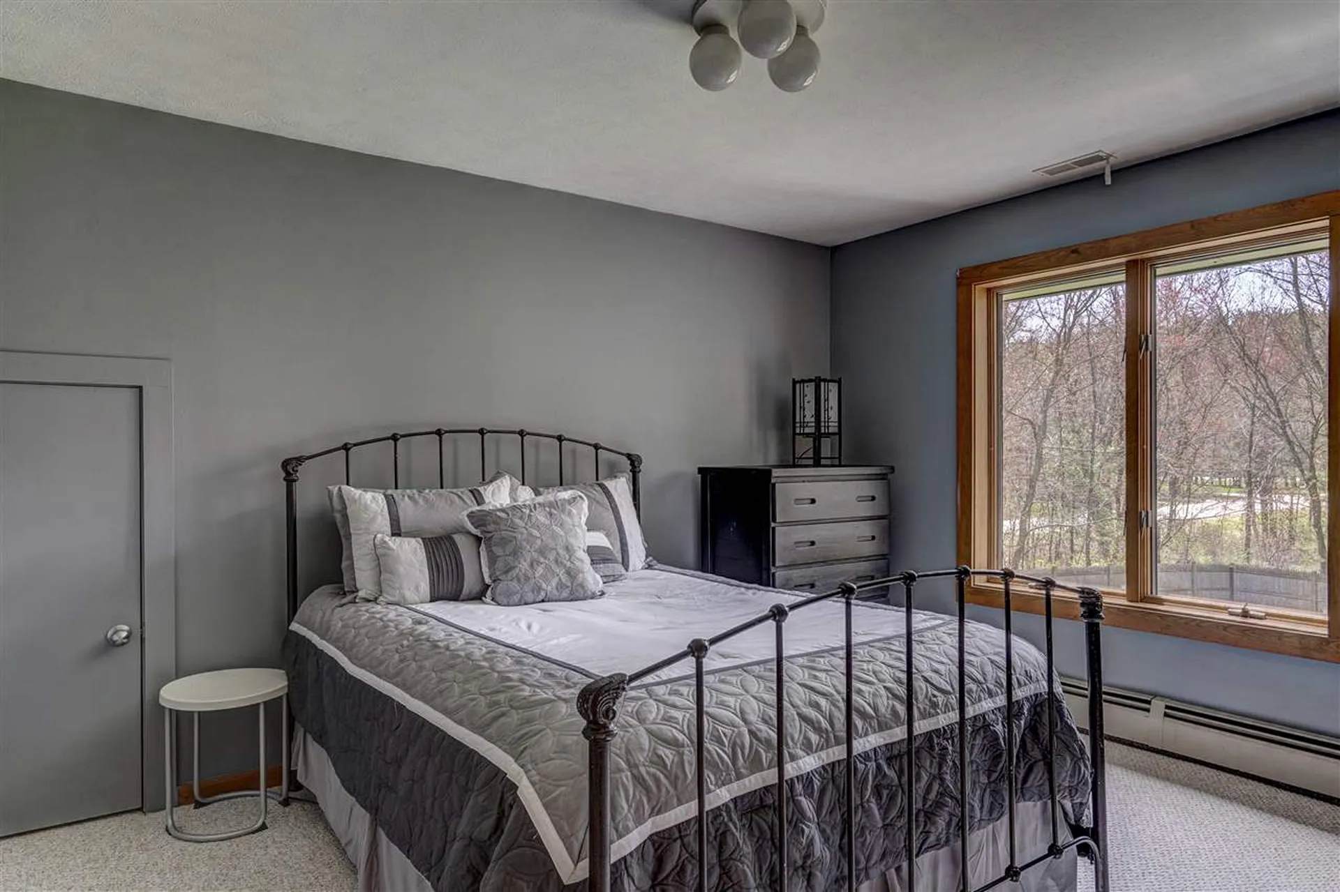 8 Meadowcrest Road Hooksett NH 03106