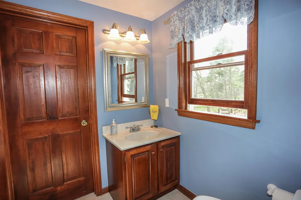 5 Diana Drive Salem NH 03079