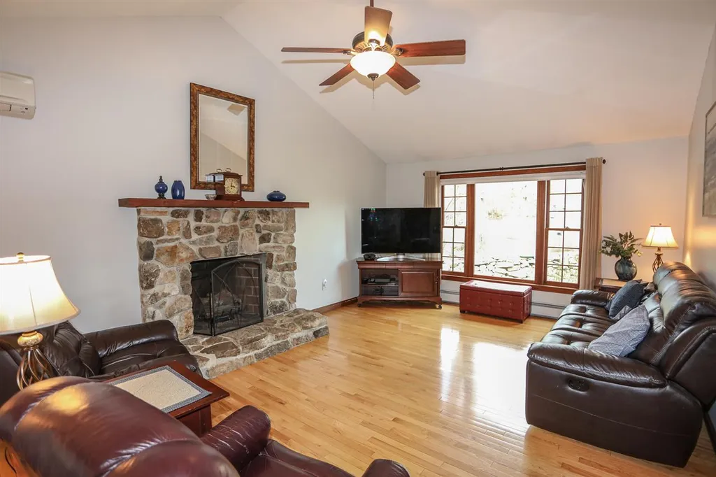 5 Diana Drive Salem NH 03079