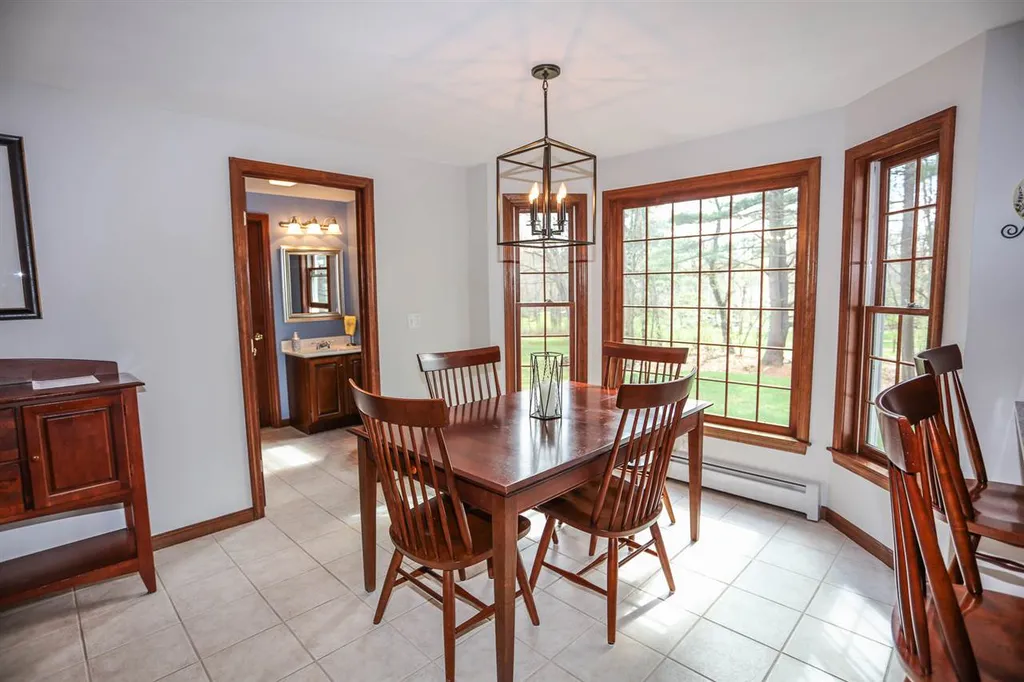 5 Diana Drive Salem NH 03079