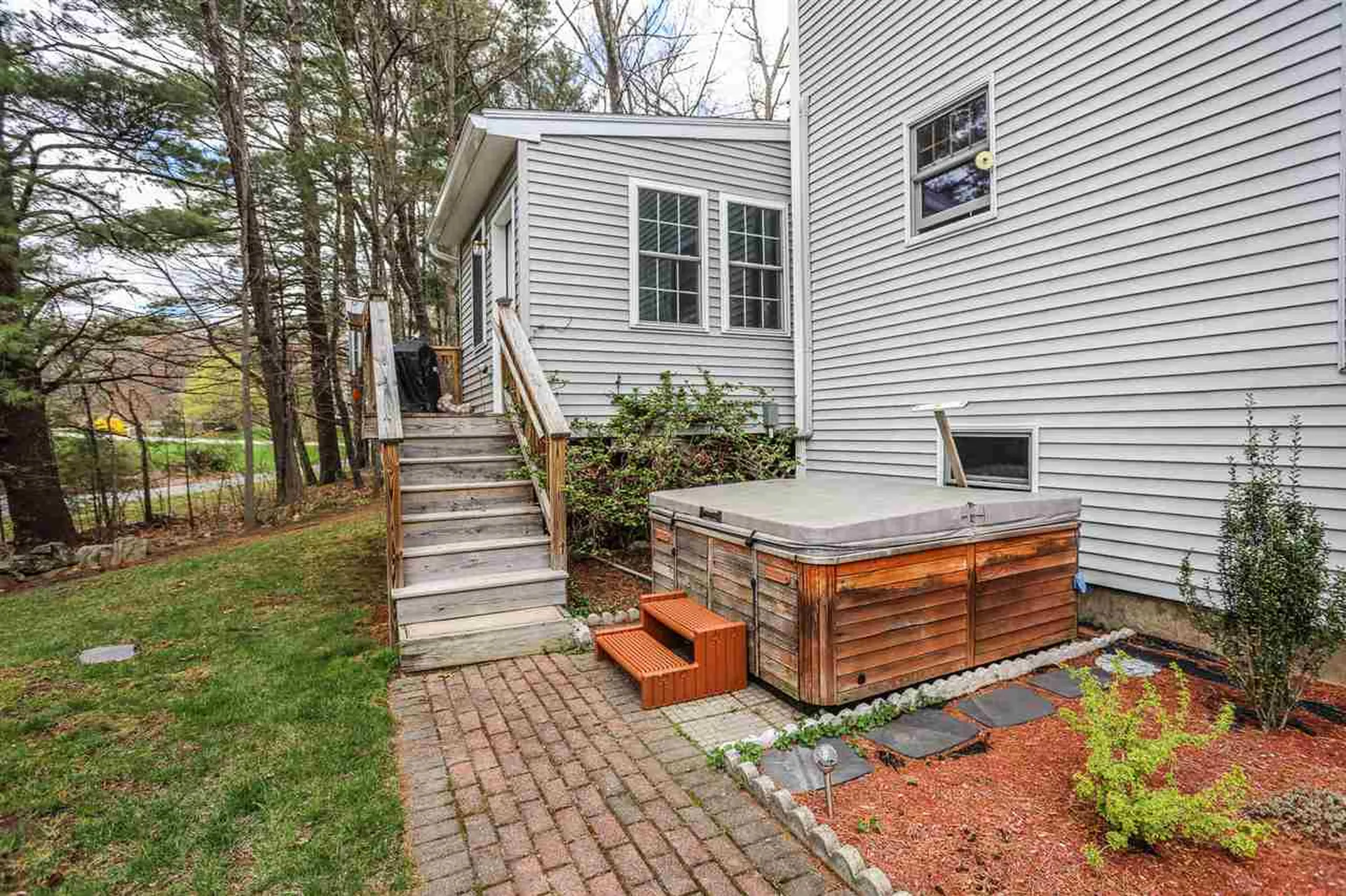 5 Diana Drive Salem NH 03079