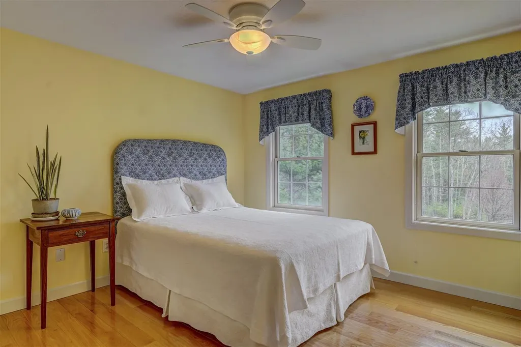 191 Beals Road Bedford NH 03110