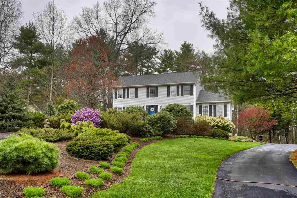 191 Beals Road Bedford NH 03110